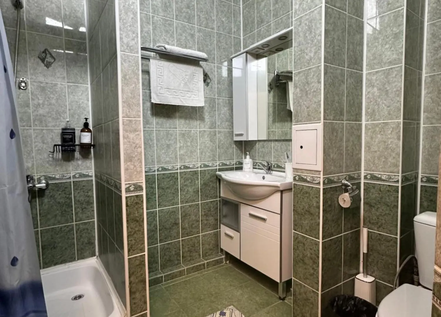 Dostyq Haus Hotel Nur-Sultan  0*, Nur-Sultan (Astana)
